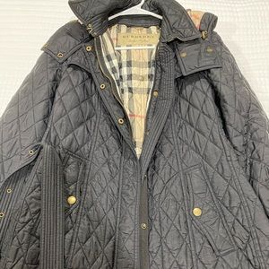 Burberry quilted jacket with belt